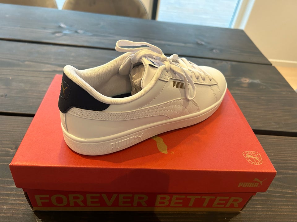 Sneakers, Puma, str. 43