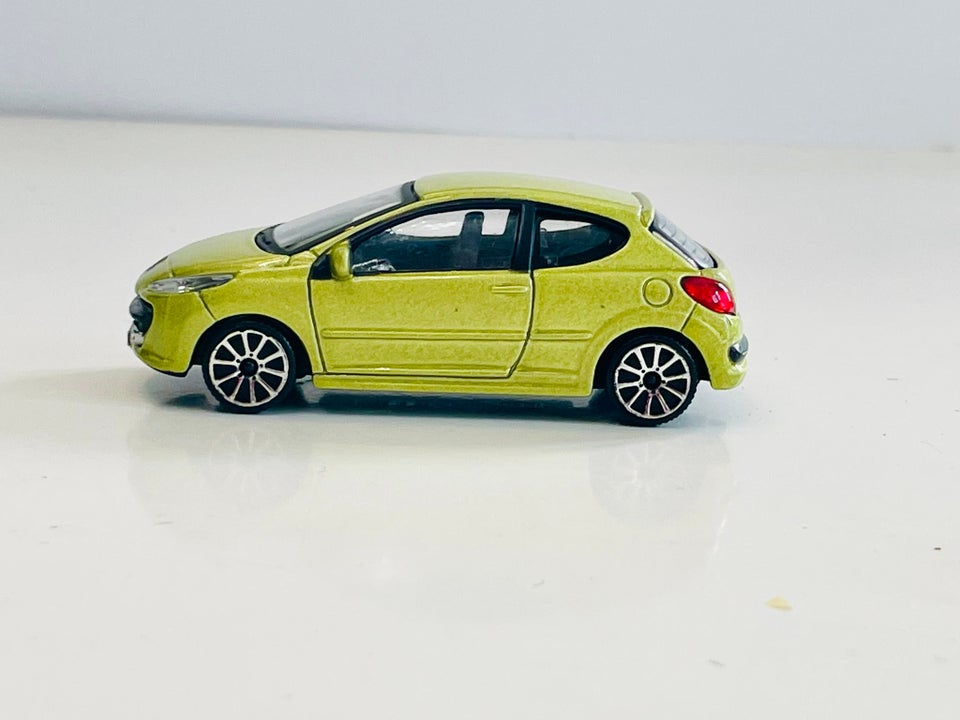 Modelbil, Bburago Peugeot 207,