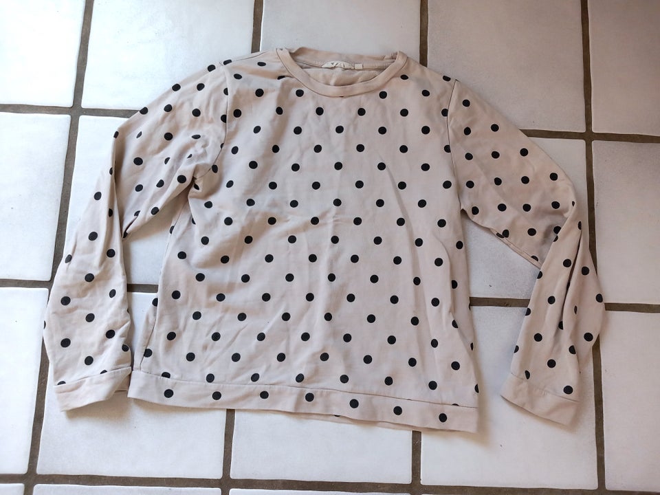 Sweatshirt, Basic Apparel, str. 36