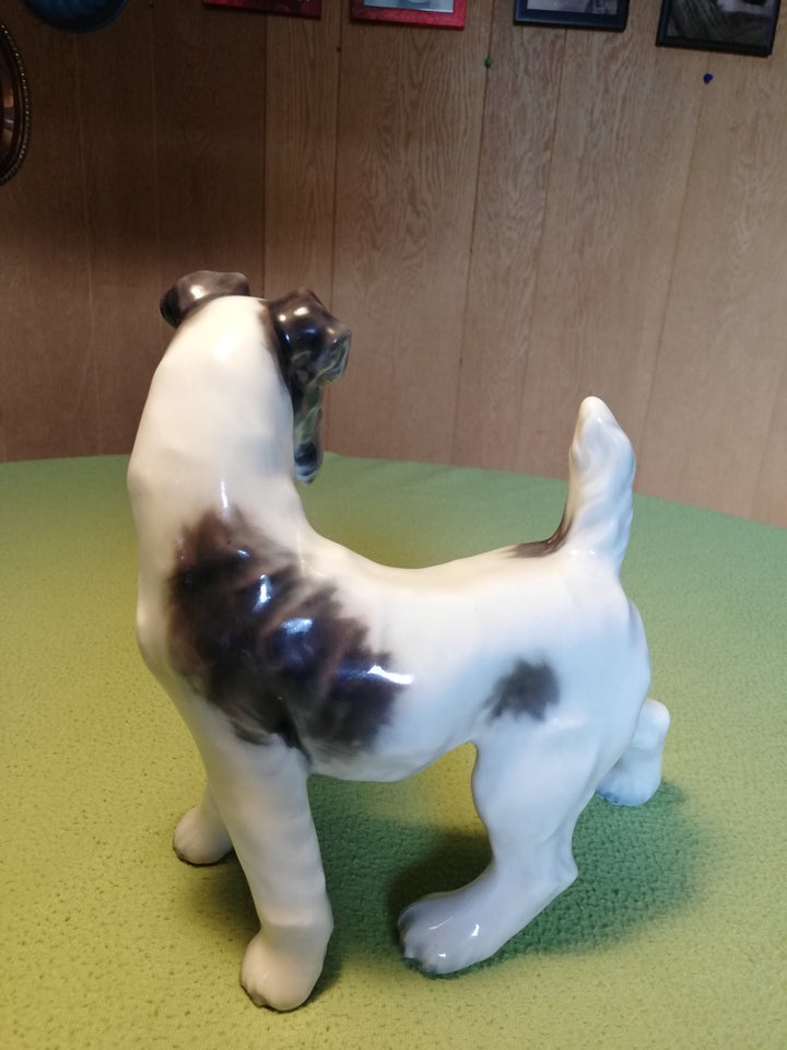 Ruhåret foxterrier figur nr 1001