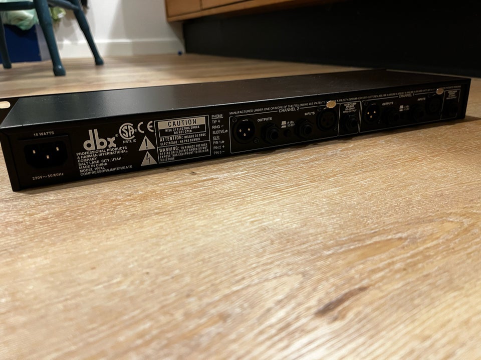 DBX 166XL Compressor / Limiter /