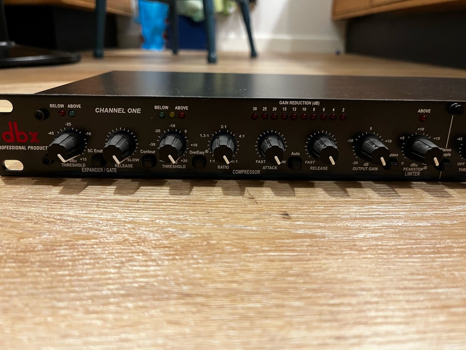 DBX 166XL Compressor / Limiter /