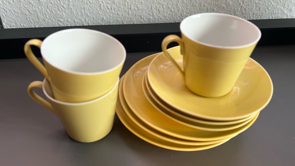 Porcelæn 3 kaffekopper med