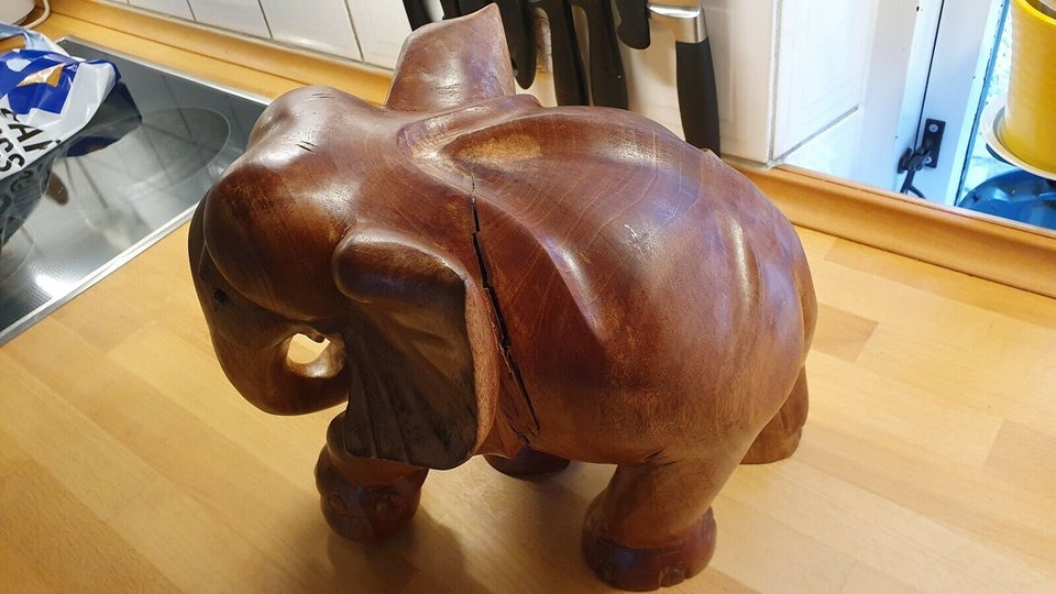 Træfigur Elefant