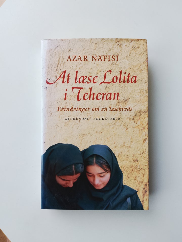 At læse Lolita i Teheran, Azar