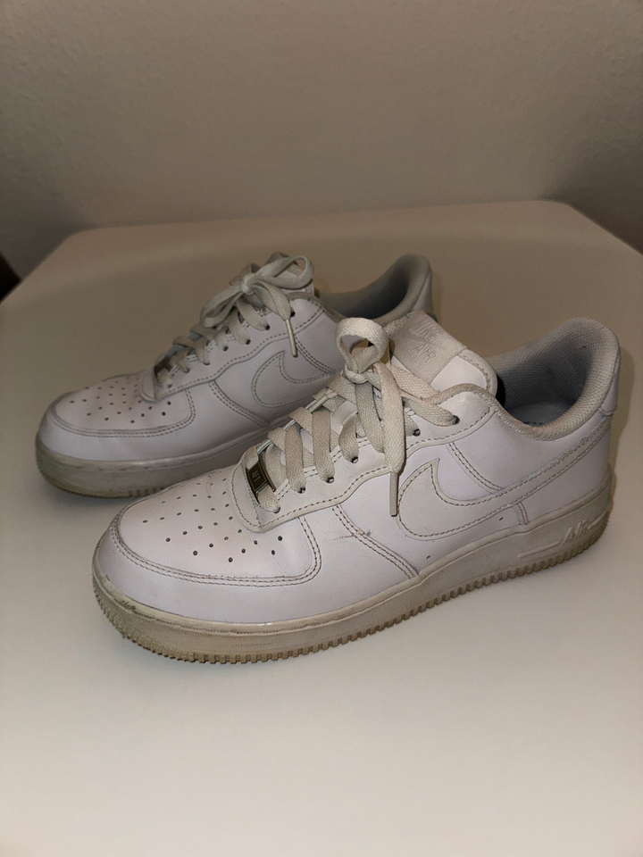 Sneakers, Nike Air Force 1, str. 41