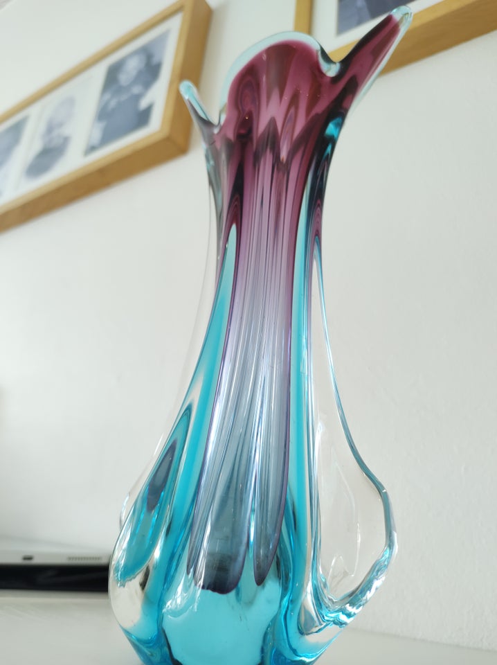 Glas vase med fantastisk