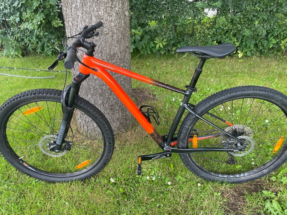 Cannondale Trail SE3 hardtail