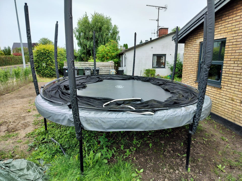 Trampolin BERG