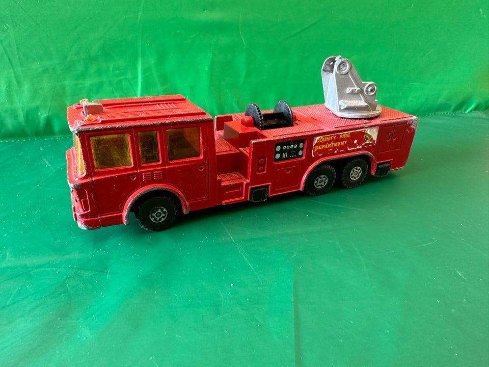 Modellastbil Matchbox Brandbil