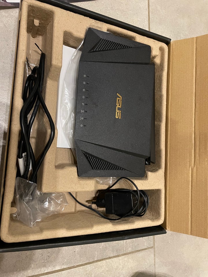 Router, Asus RT-AX56U, Perfekt