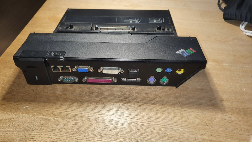 Docking station IBM ThinkPad, til