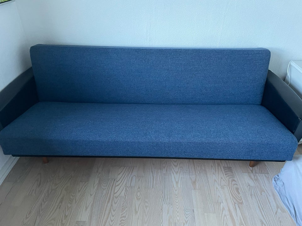 Sovesofa l: 210 h: 110