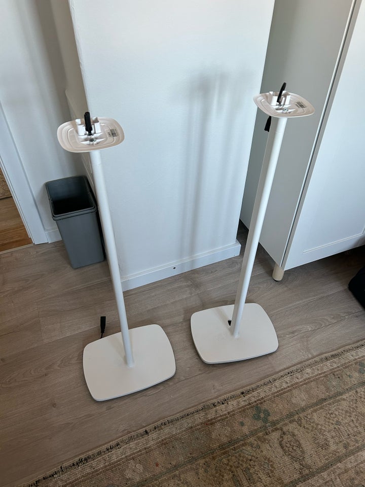 Sonos one stander Flexson 