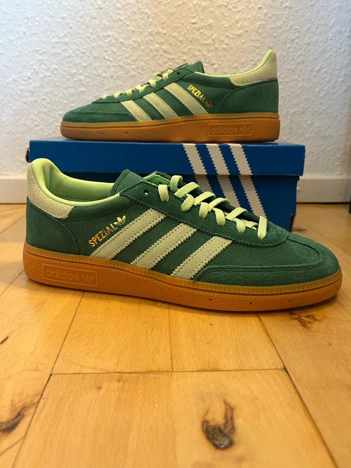 Sneakers, str. 40, Adidas