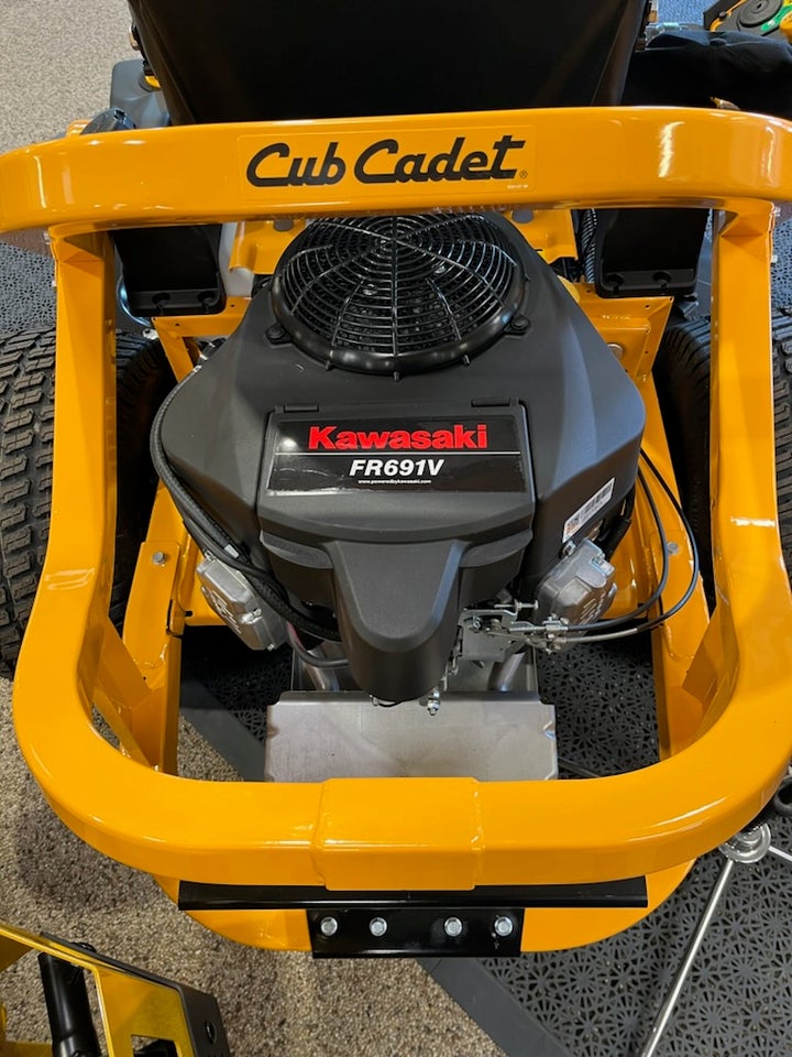 Havetraktor, Cub Cadet XZ6 S127