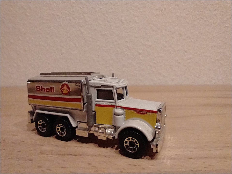 Modellastbil, Matchbox Peterbilt