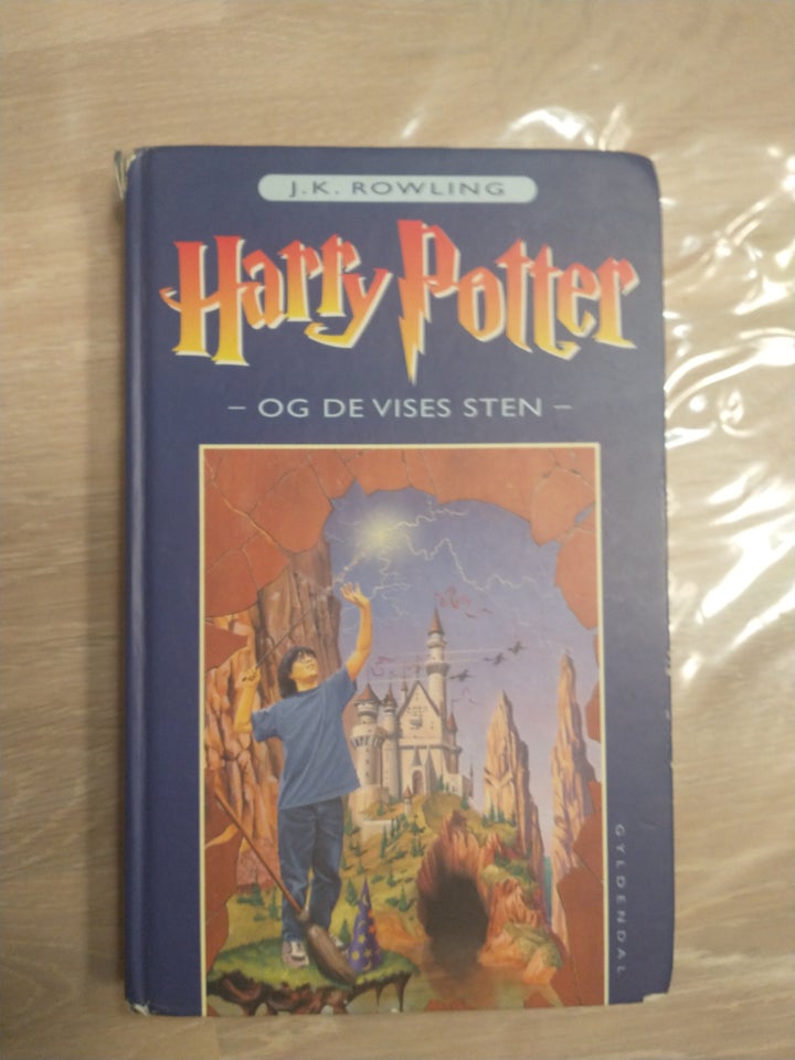 Harry Potter og de vises sten, J. K.