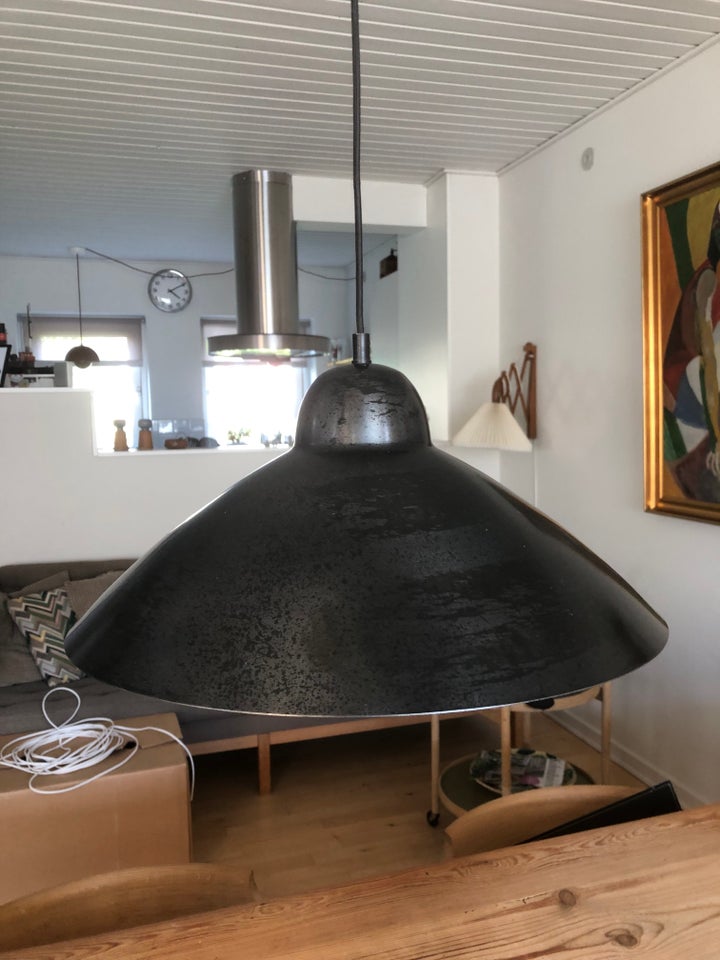 Anden loftslampe Skjalm P