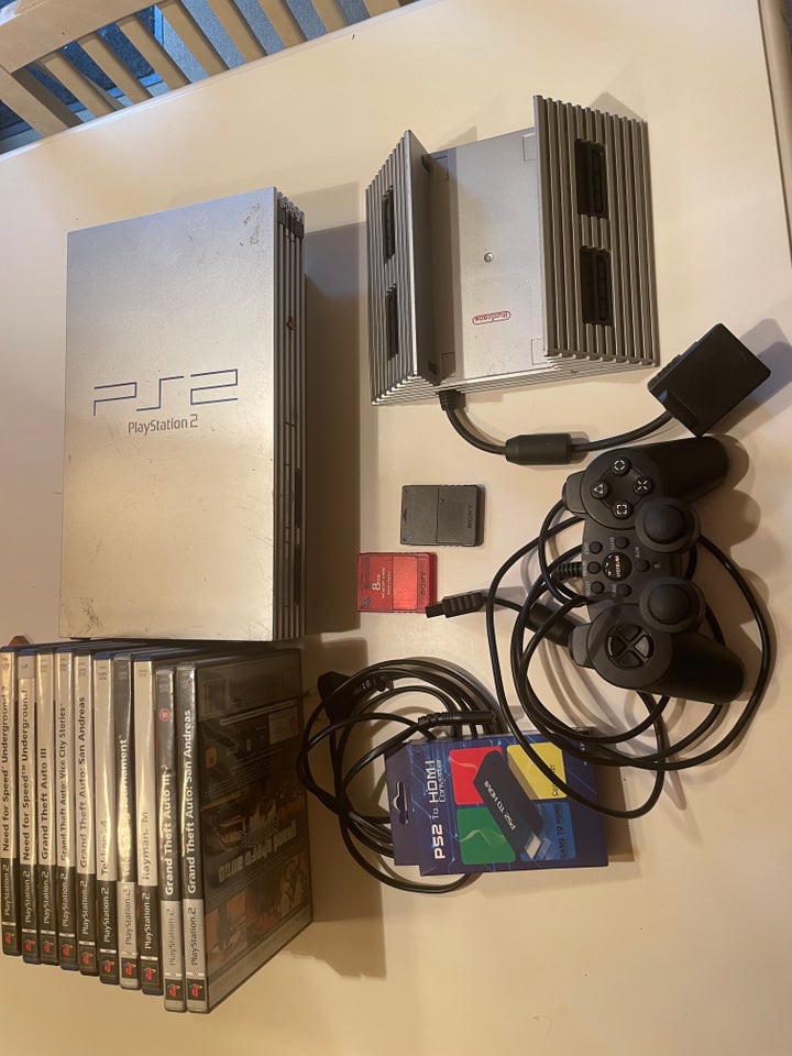 Playstation 2, Fat silver , God