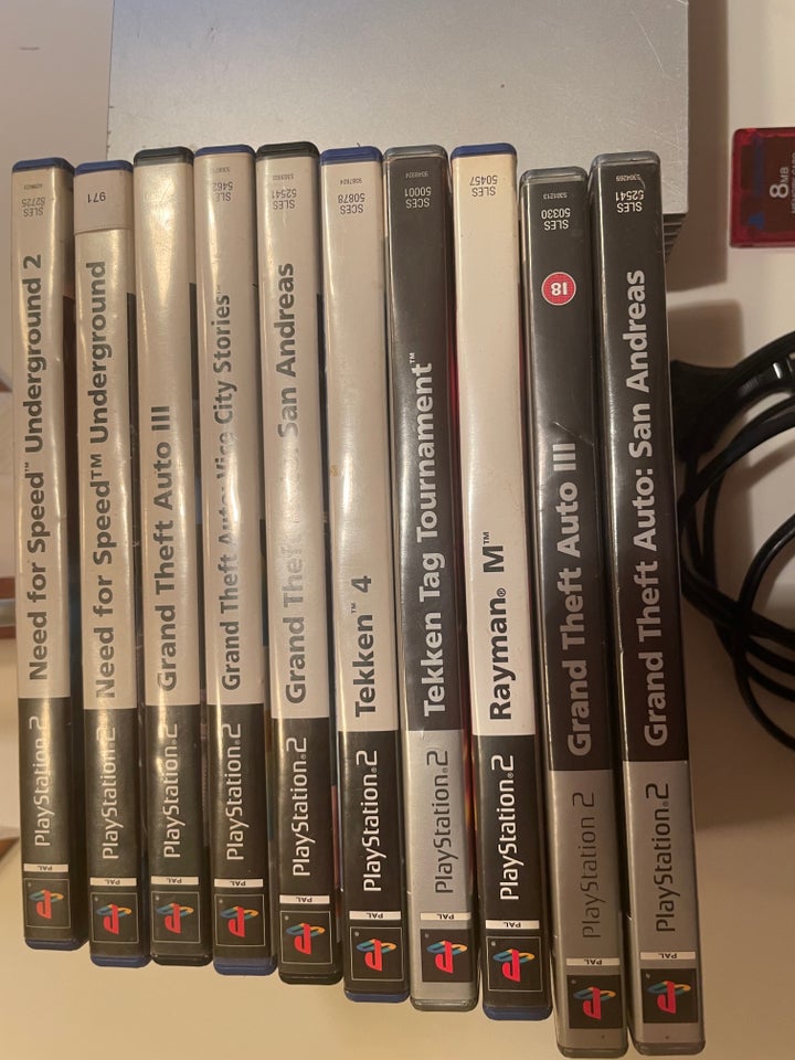 Playstation 2, Fat silver , God