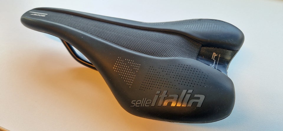 Sadel, Selle Italia SLR Boost TM