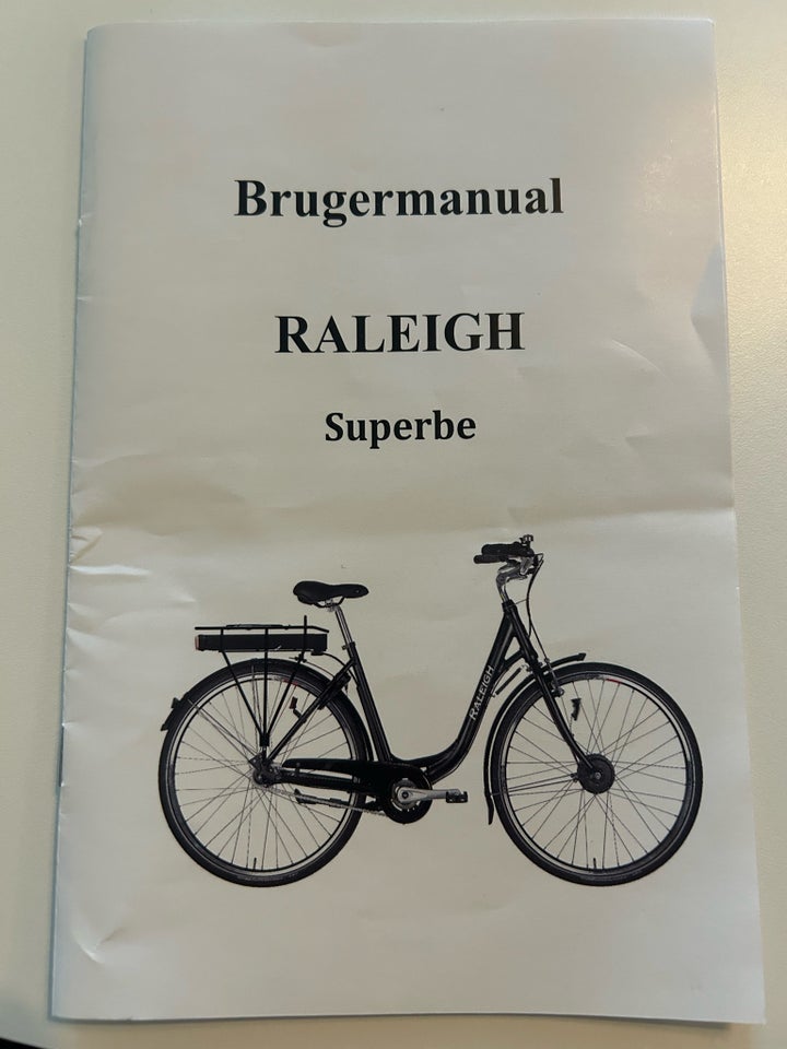 Damecykel Raleigh Superbe