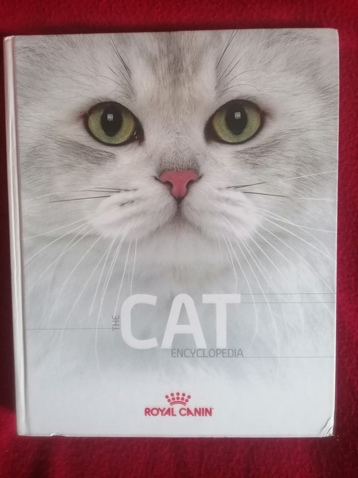 The Cat Encyclopedia Royal Canin