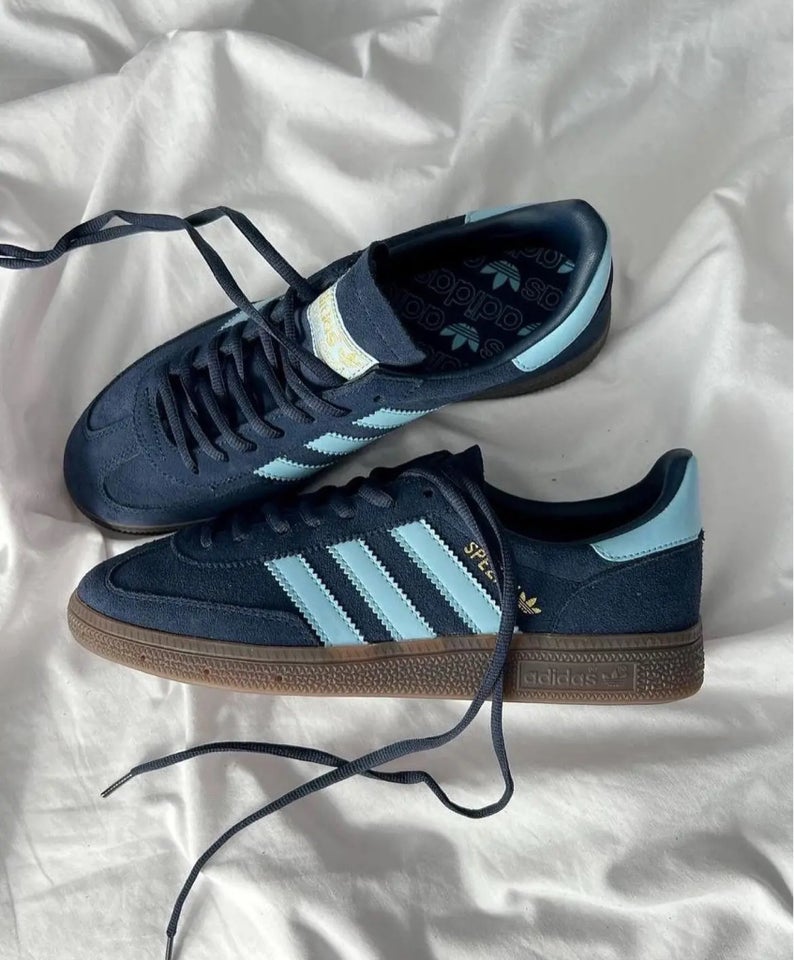 Sneakers, str. 39, Adidas