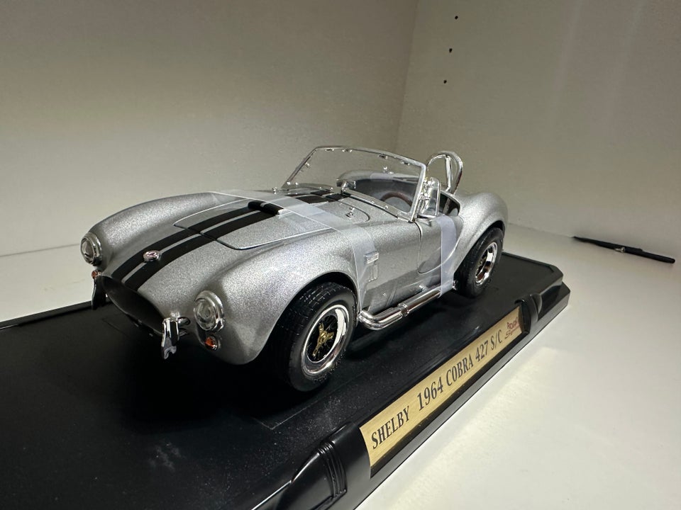 Modelbil, Road signature Shelby