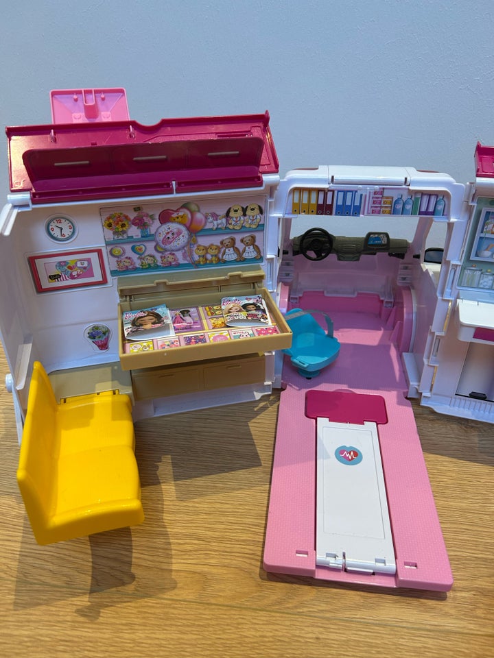 Barbie, Ambulance