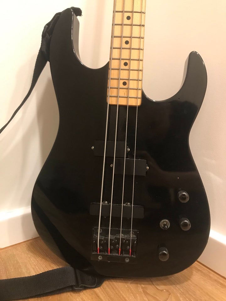 Elguitar, B.C.Rich Bass guitar