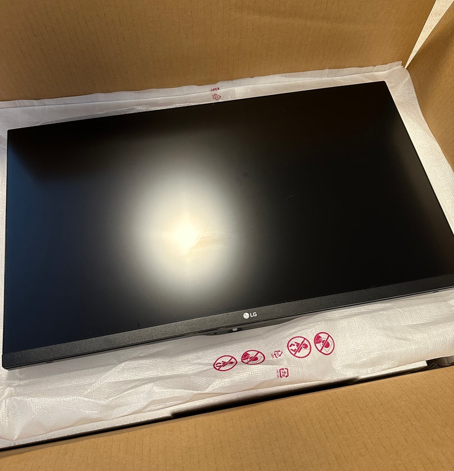 LG LG GL850 27" 27 tommer