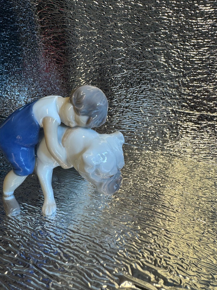 Porcelænsfigur, BG