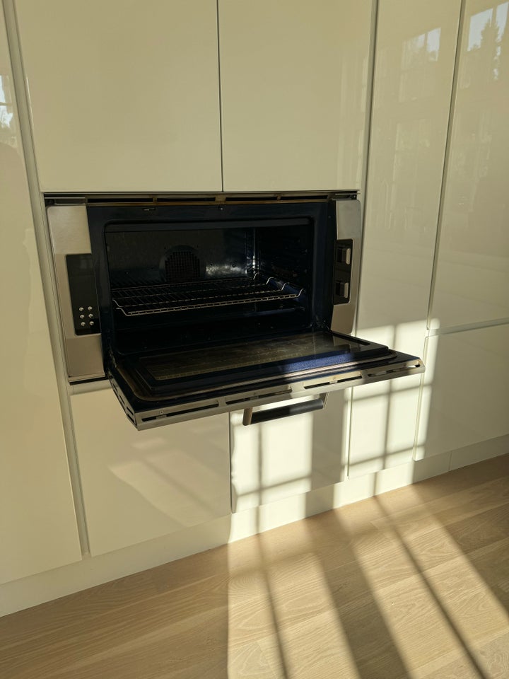 Indbygningsovn Gaggenau EBB