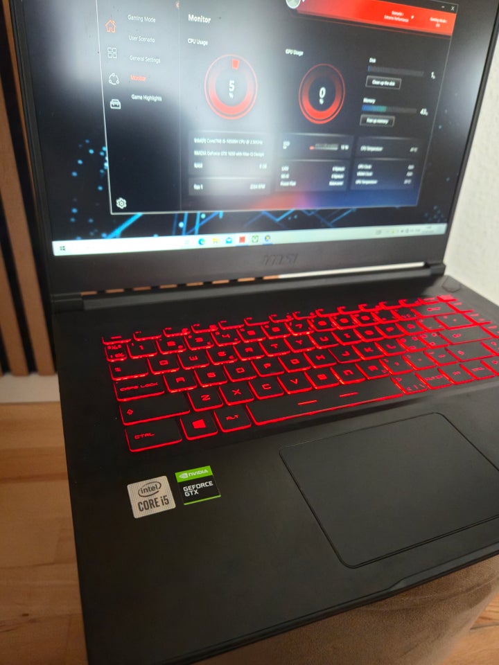 MSI GF63, Core i5 GHz, 8 GB ram