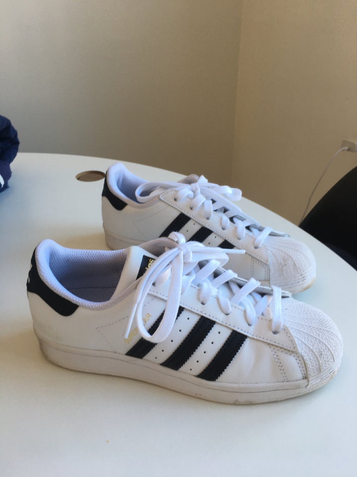 Sneakers str 38 Adidas