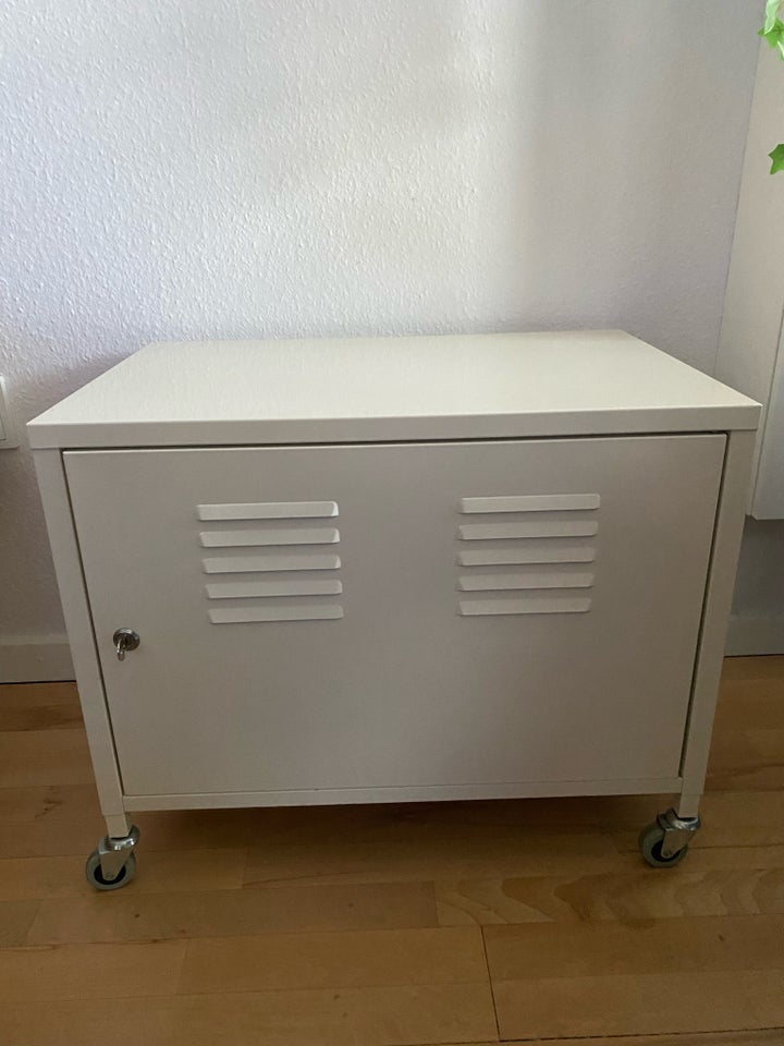 Stålskab, Ikea, b: 60 d: 40 h: 50