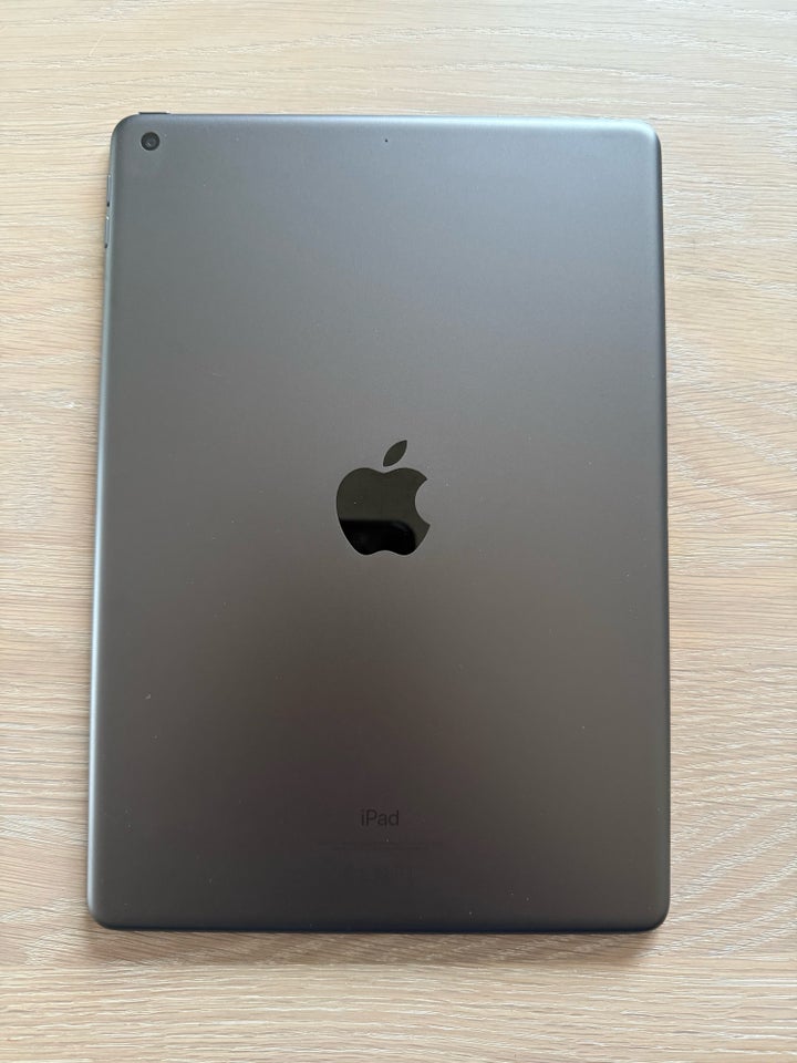 iPad 7, 128 GB, sort