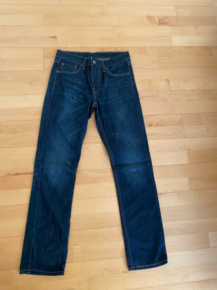 Jeans, Levis, str. 32