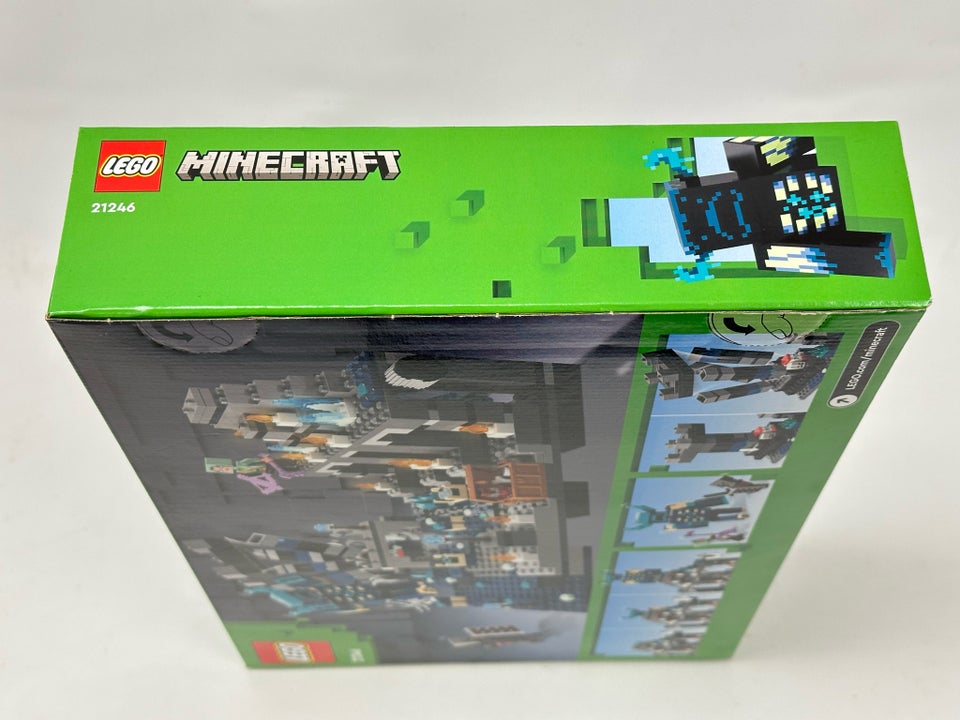 Lego Minecraft 21246