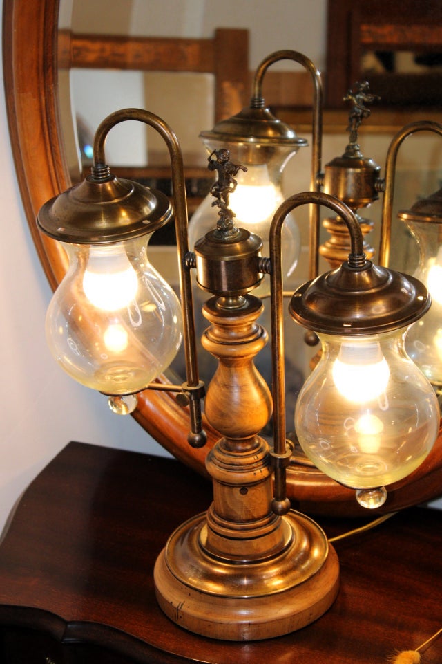 Lampe kobber træ 1900 år gl