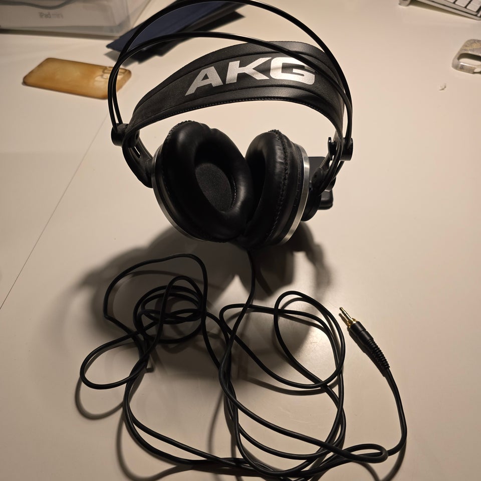 HiFi / DJ hovedtelefoner, AKG, K271