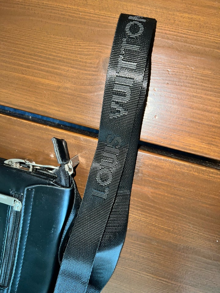 Crossbody, Louis Vuitton