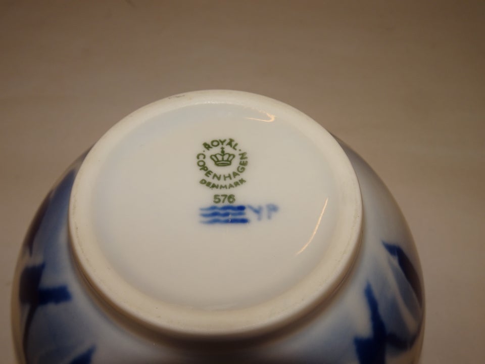 Porcelæn, Mette Hannemann, Royal