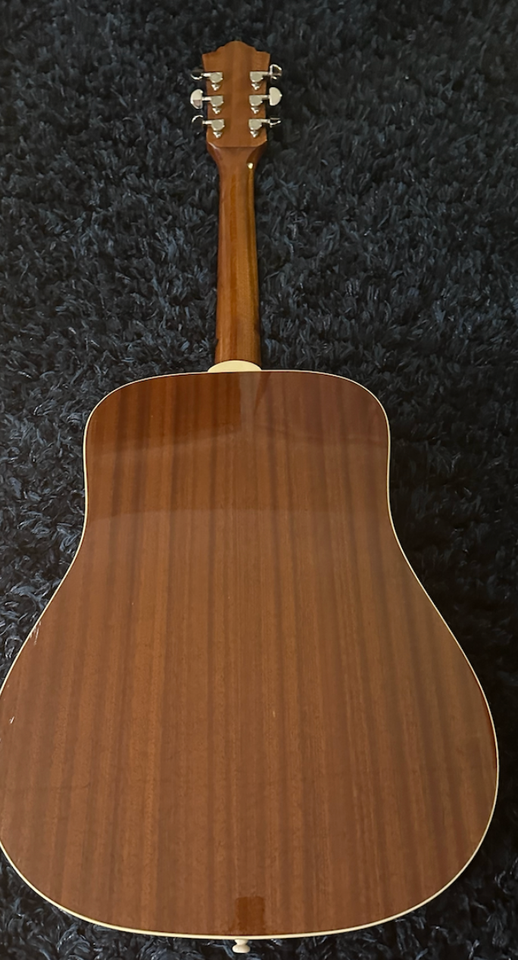 Western, Guild D-140