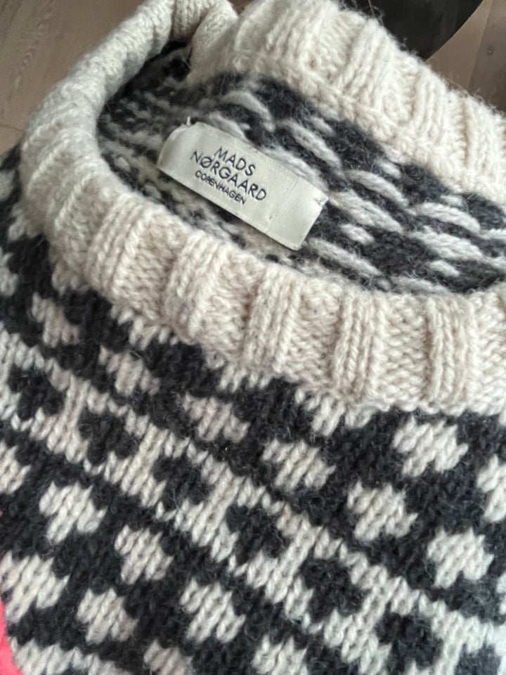 Sweater, Mads Nørgaard , str. 38