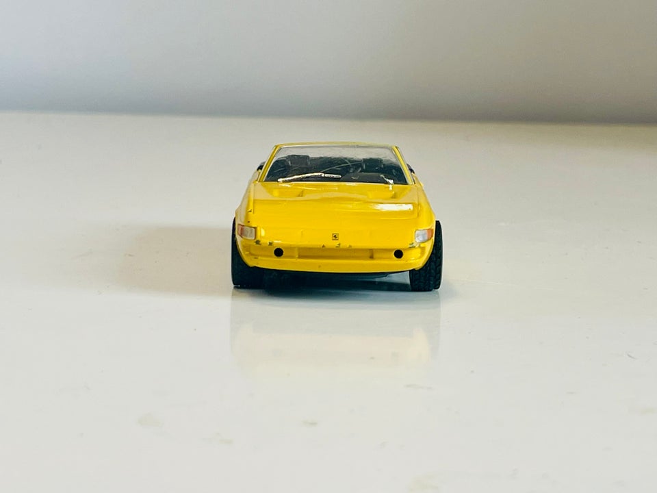 Modelbil, Hot Wheels Ferrari