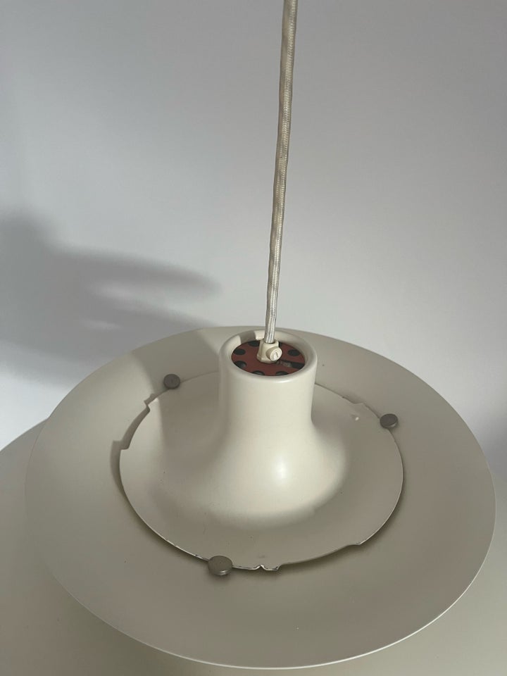 Poul Henningsen, PH 5 Pendel, Lampe