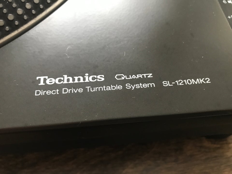 Pladespiller, Technics, 1210 mk2